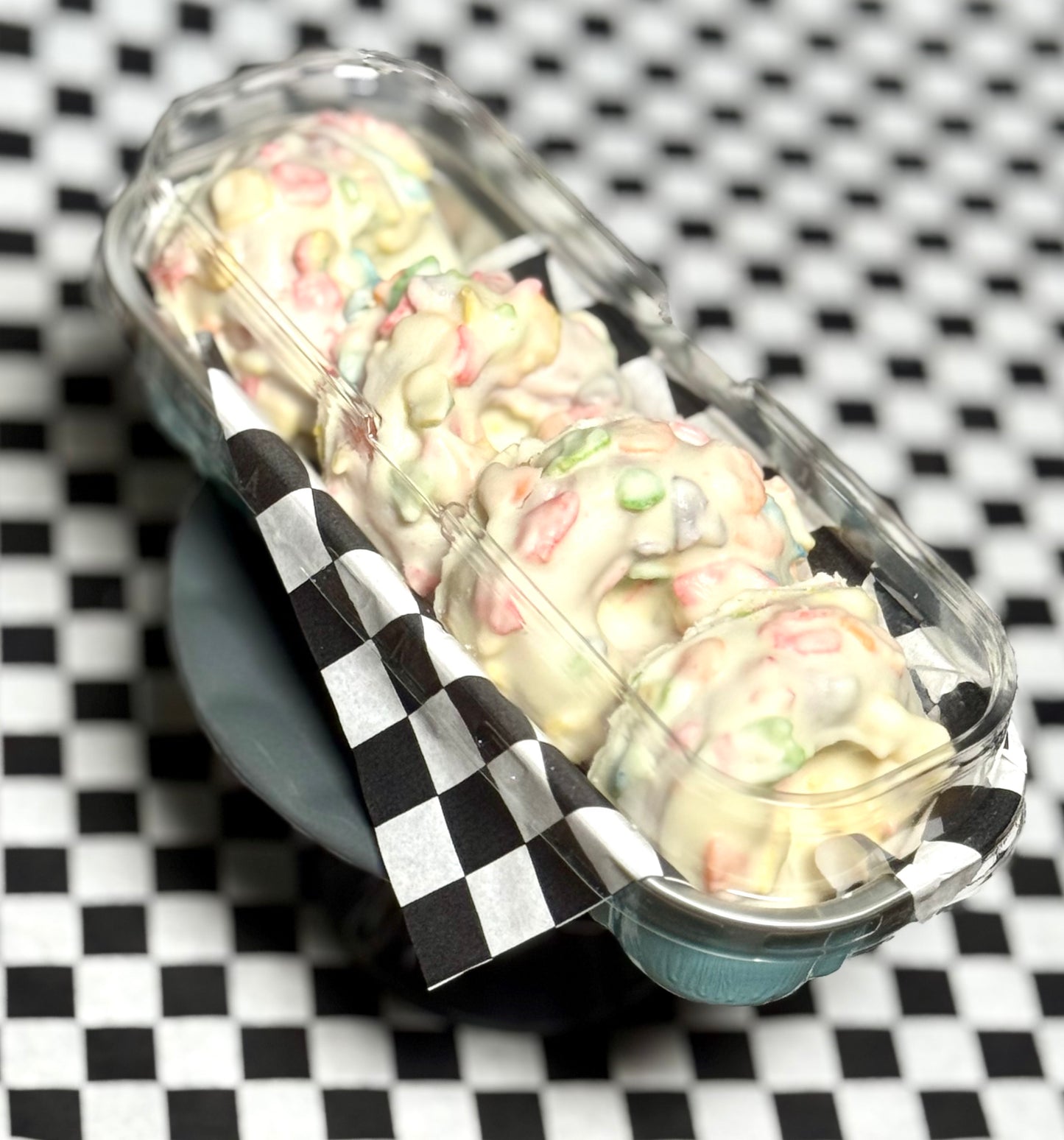 Cakesicles & Donuts *PRE-ORDER*